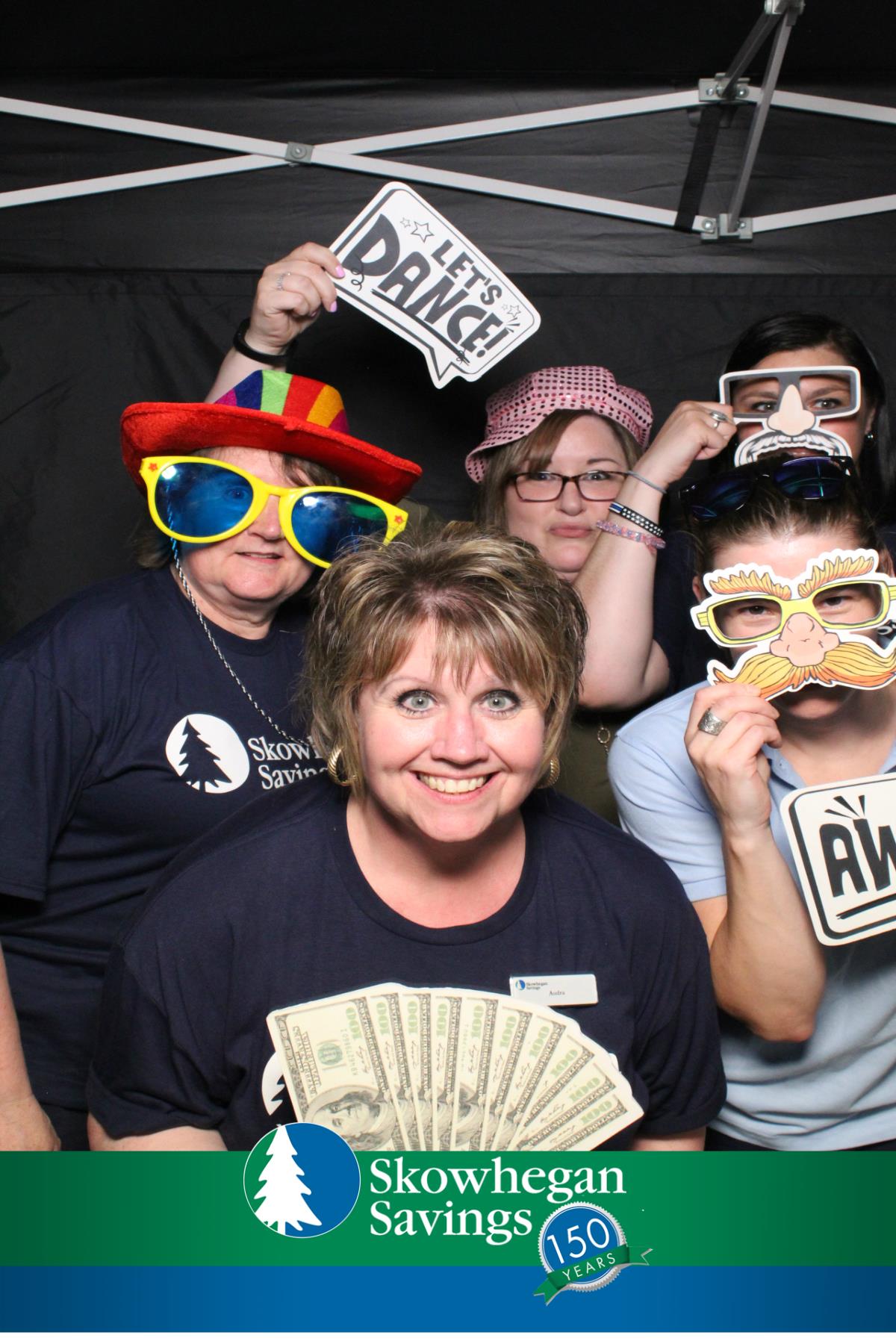 Skowhegan Savings Bank Norridgewock | View more photos from the event at gallery.mainemagicmirror.com/u/MaineMagicMirror/Skowhegan-Savings-Bank-Norridgewock